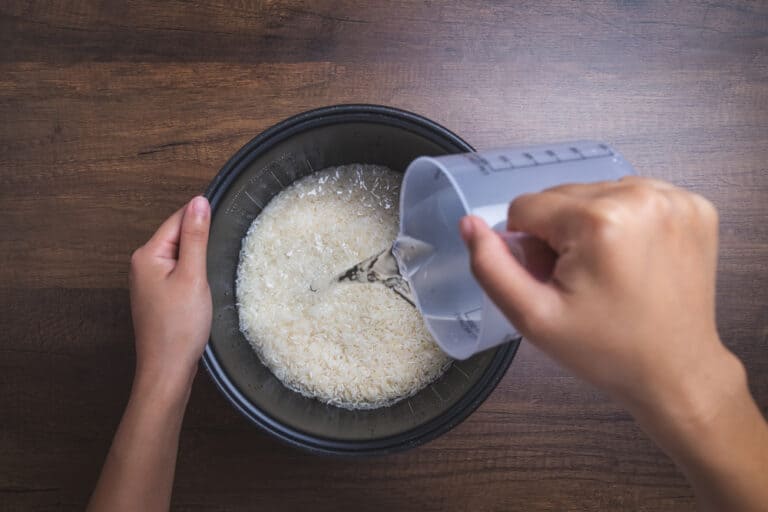 wheat-vs-rice-map-where-is-each-grown-in-the-world
